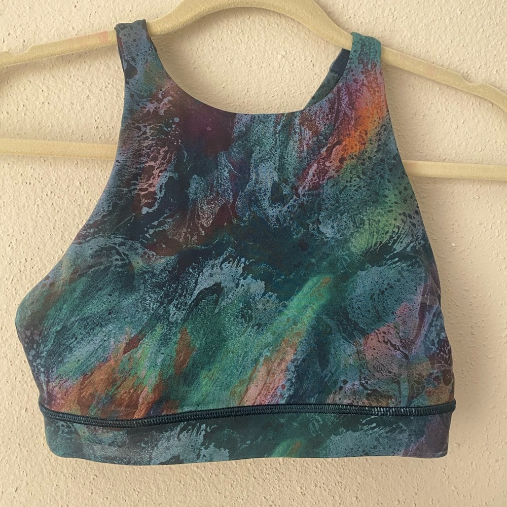 lululemon high neck energy bra 4 nwot